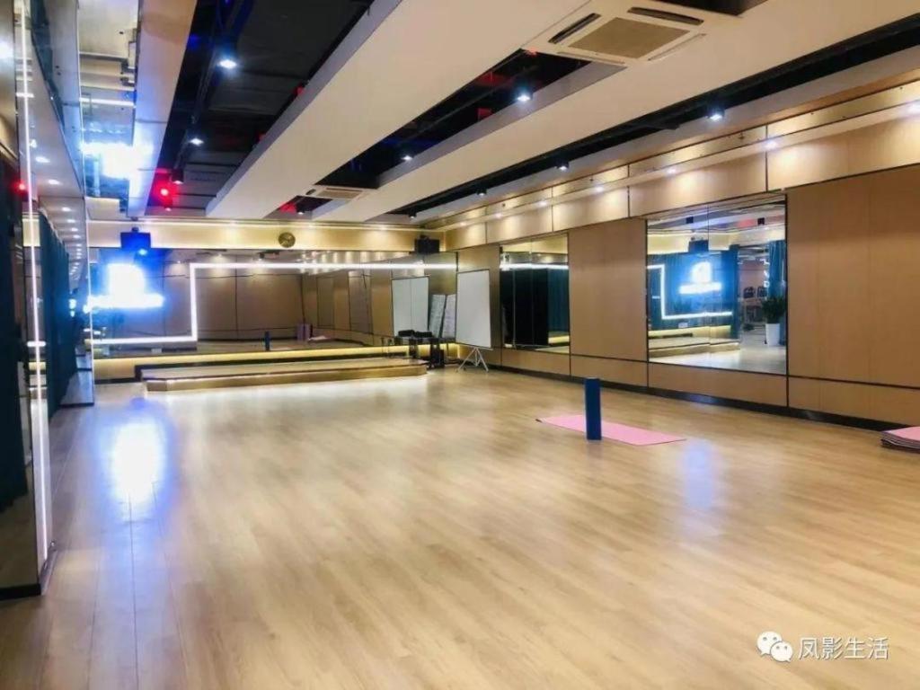 Fenggang Gladden Hotel Tiantangwei Ngoại thất bức ảnh