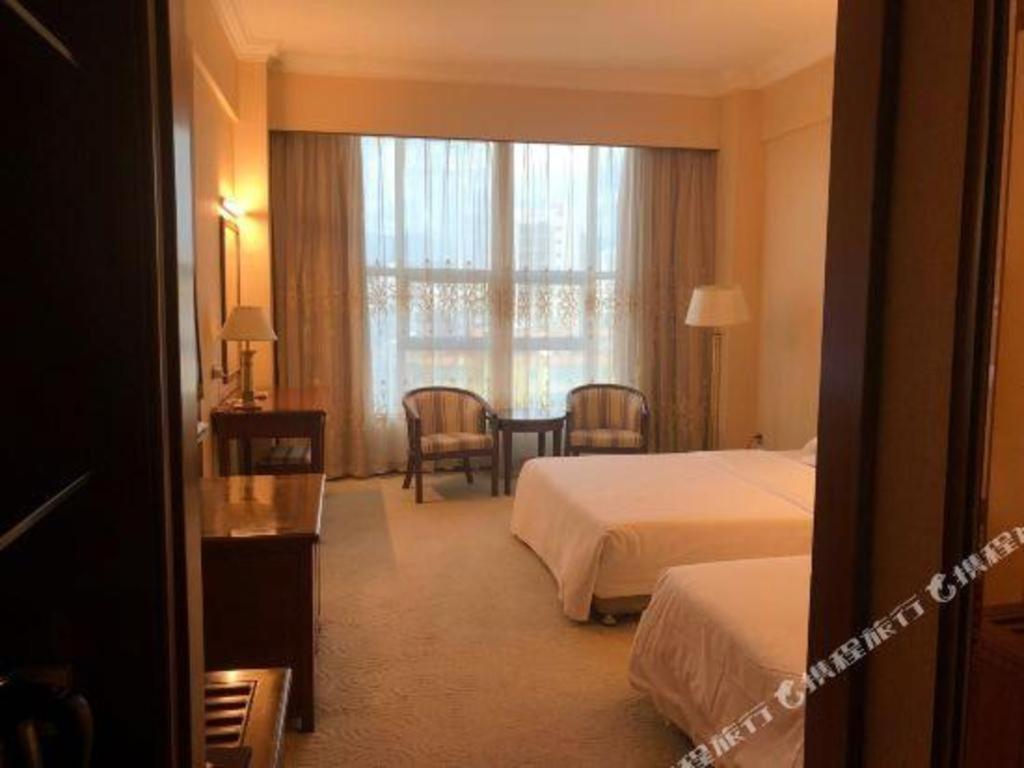 Fenggang Gladden Hotel Tiantangwei Ngoại thất bức ảnh