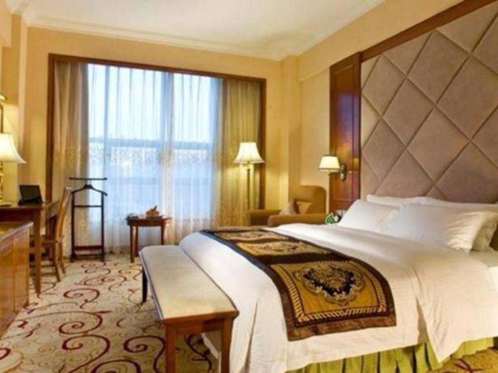 Fenggang Gladden Hotel Tiantangwei Ngoại thất bức ảnh