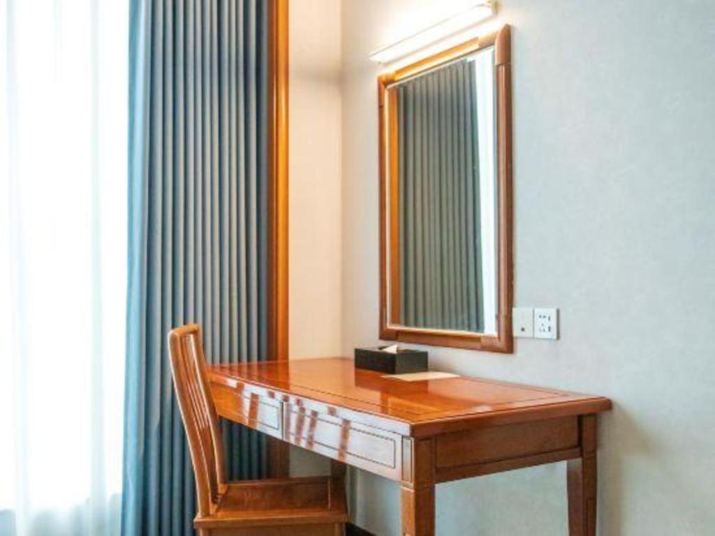 Fenggang Gladden Hotel Tiantangwei Ngoại thất bức ảnh