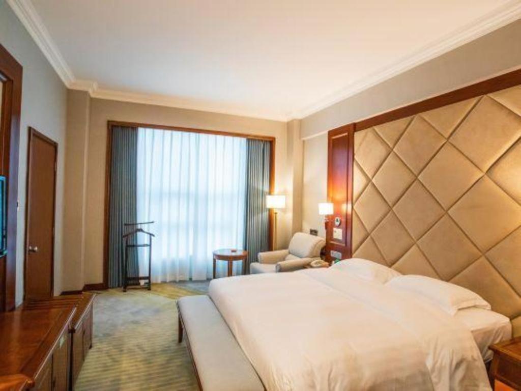 Fenggang Gladden Hotel Tiantangwei Ngoại thất bức ảnh