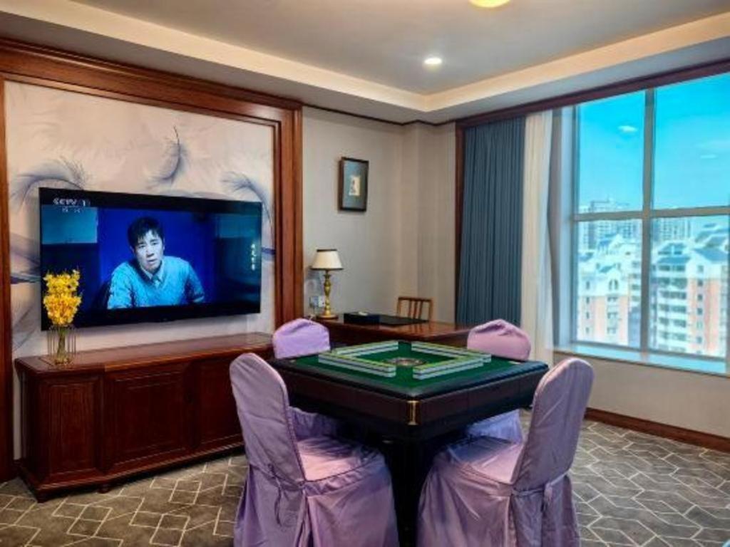 Fenggang Gladden Hotel Tiantangwei Ngoại thất bức ảnh