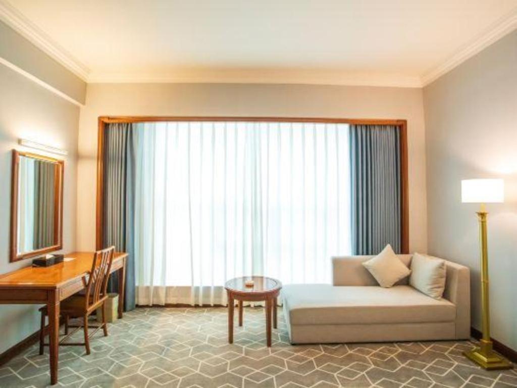 Fenggang Gladden Hotel Tiantangwei Ngoại thất bức ảnh