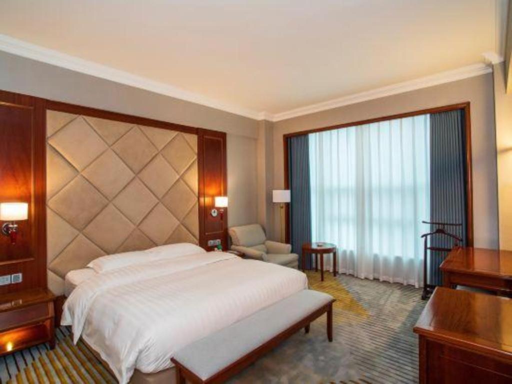 Fenggang Gladden Hotel Tiantangwei Ngoại thất bức ảnh